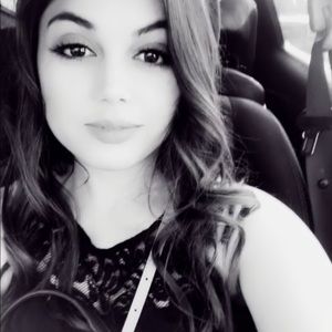 Meet your Posher, Fabiola